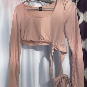 Long sleeved cropped top